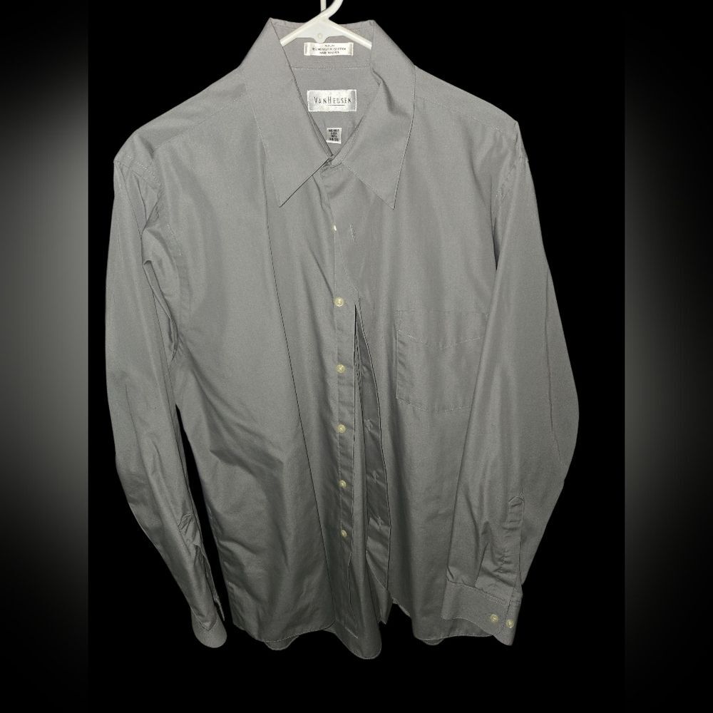 Van Heusen Men's Gray Dress Shirt